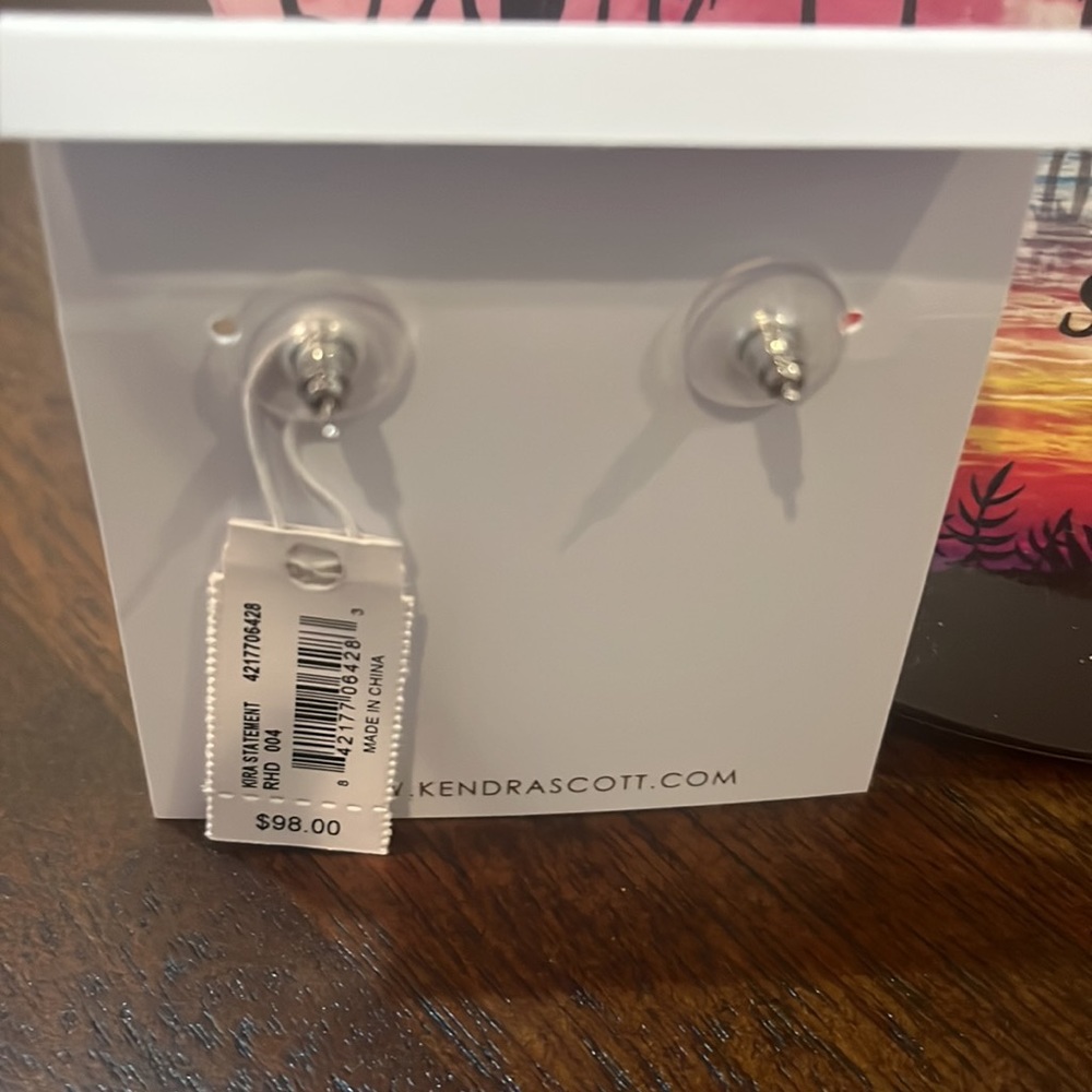 KENDRA SCOTT Kira Statement Earrings new with tag - Picture 4 of 4